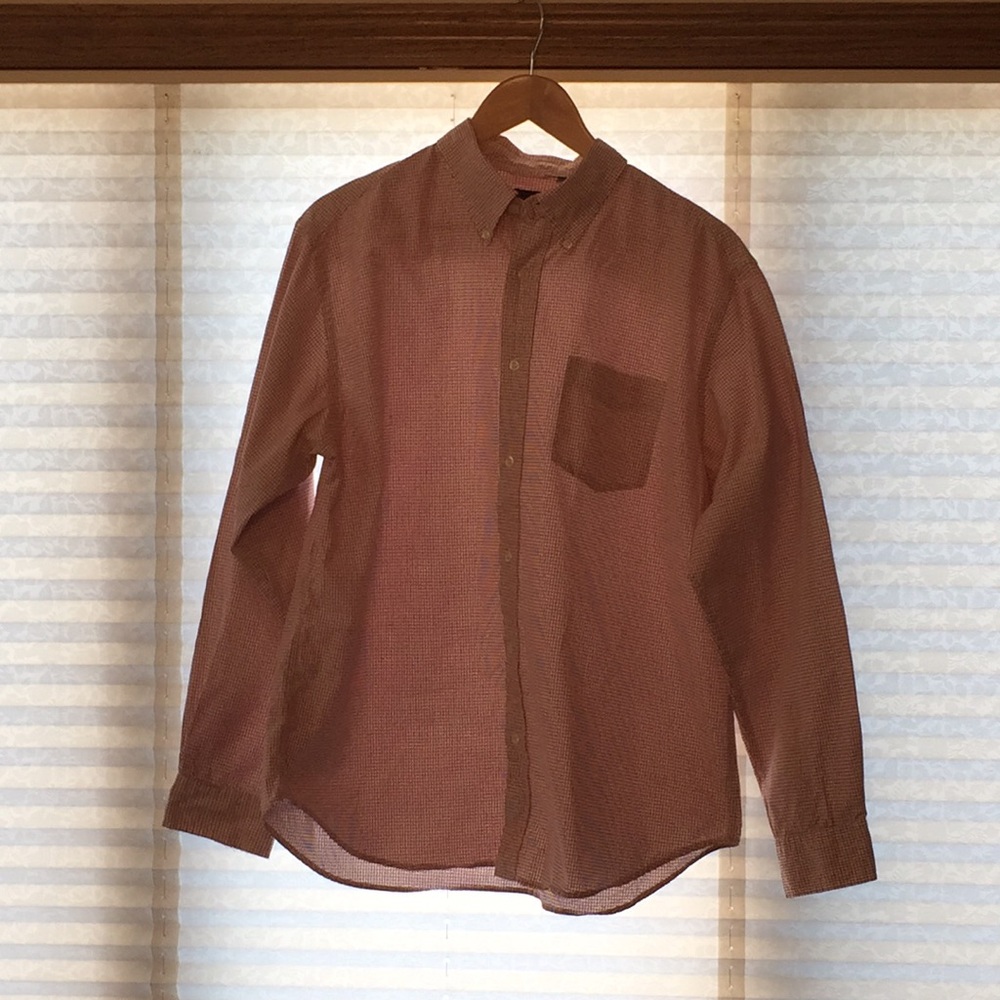 Gap long sleeve button up shirt